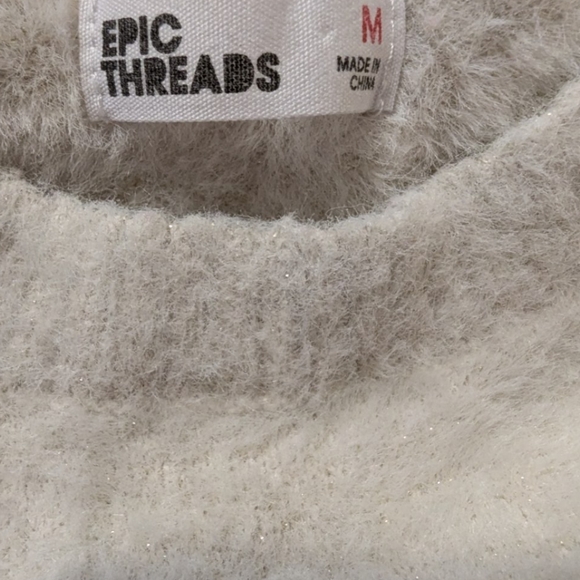 🎈5/$20🎈 Epic Threads Girl's Sweater - Picture 8 of 10
